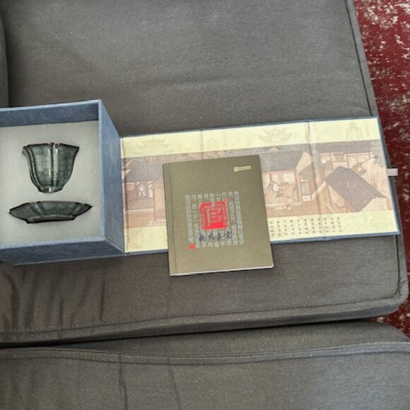 Longquan Kiln slate blue Ceramic Tea Cup and Saucer - Picture 2 of 5